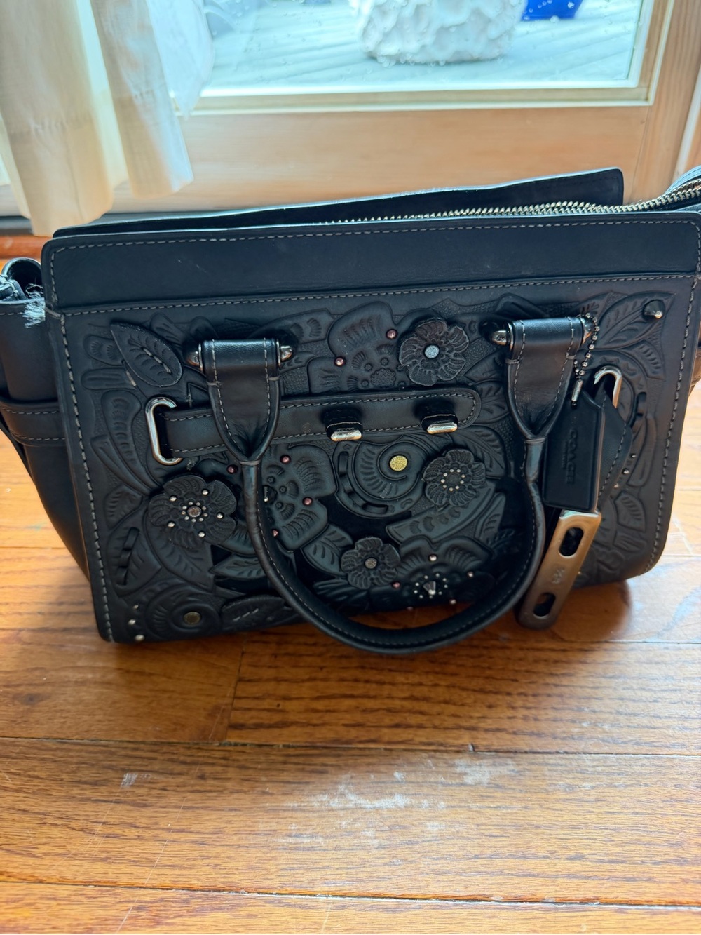 Rare Coach 1941 Swagger 27 with Tea Rose Tooling in black glovetanned leather. T